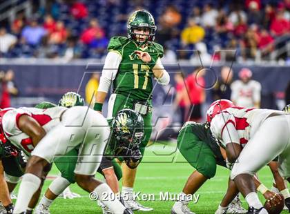 Thumbnail 3 in North Shore vs Cypress Falls (UIL 6A Regional Playoff) photogallery.