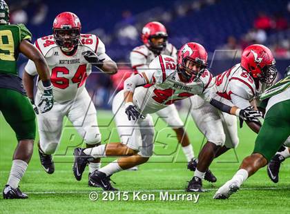 Thumbnail 1 in North Shore vs Cypress Falls (UIL 6A Regional Playoff) photogallery.