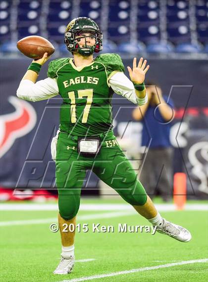 Thumbnail 2 in North Shore vs Cypress Falls (UIL 6A Regional Playoff) photogallery.