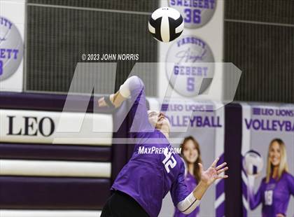Thumbnail 3 in Fort Wayne Blackhawk Christian @ Leo photogallery.