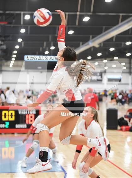 Thumbnail 1 in Imperial vs. Olympian (Nike TOC Southwest) photogallery.