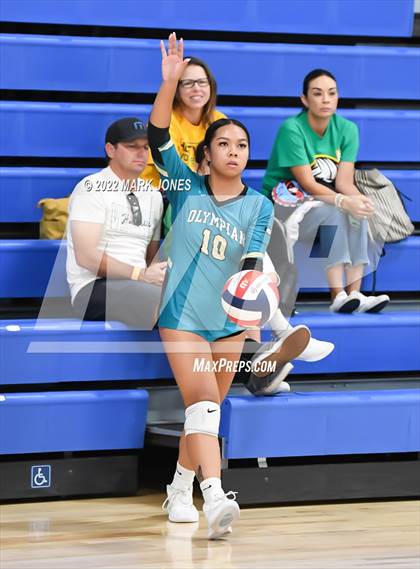 Thumbnail 2 in Imperial vs. Olympian (Nike TOC Southwest) photogallery.