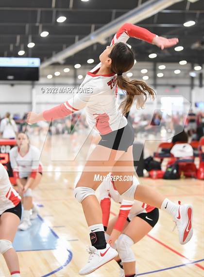 Thumbnail 2 in Imperial vs. Olympian (Nike TOC Southwest) photogallery.