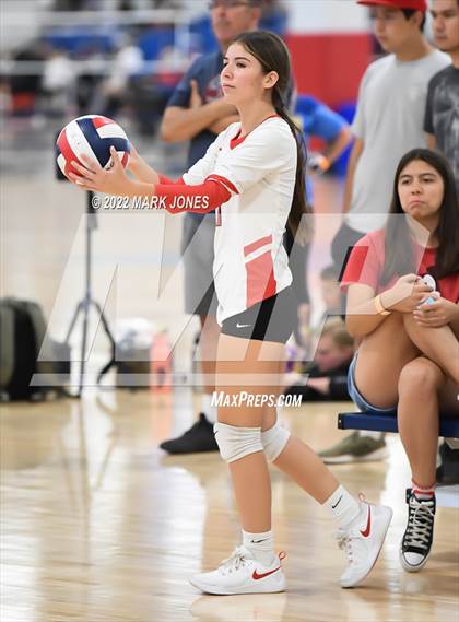 Thumbnail 2 in Imperial vs. Olympian (Nike TOC Southwest) photogallery.