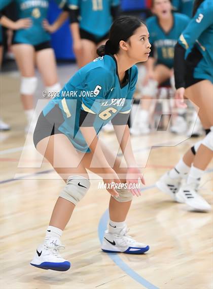 Thumbnail 3 in Imperial vs. Olympian (Nike TOC Southwest) photogallery.