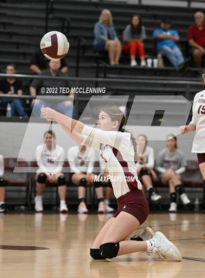 Thumbnail 1 in Clinton @ Perryville photogallery.