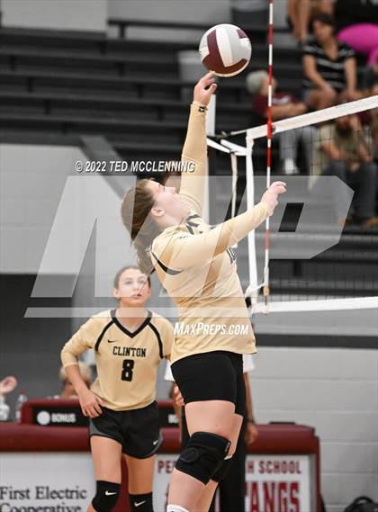 Thumbnail 3 in Clinton @ Perryville photogallery.