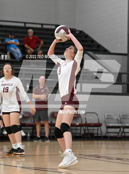 Thumbnail 1 in Clinton @ Perryville photogallery.