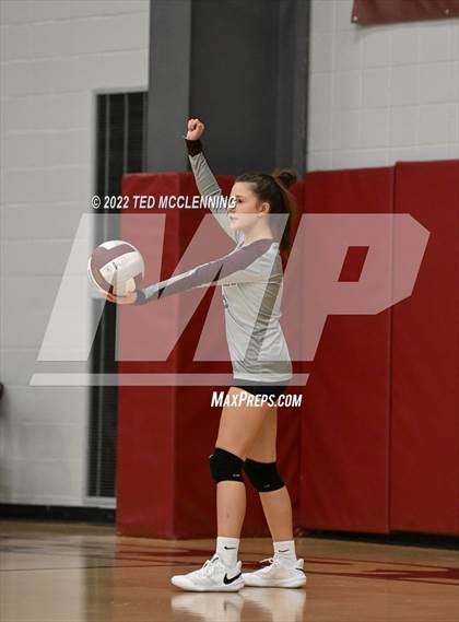 Thumbnail 1 in Clinton @ Perryville photogallery.