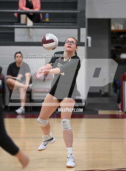 Thumbnail 2 in Clinton @ Perryville photogallery.