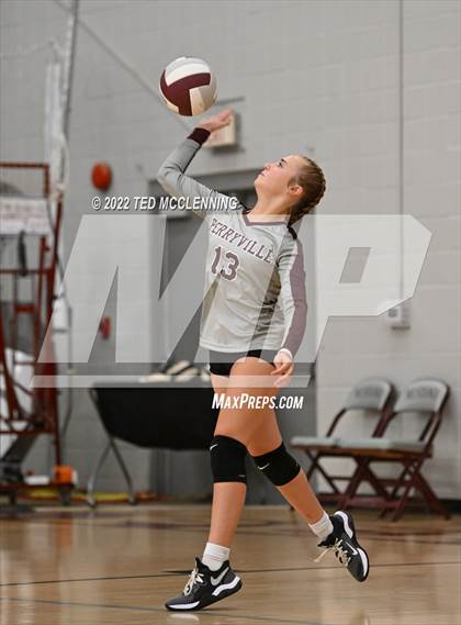 Thumbnail 2 in Clinton @ Perryville photogallery.