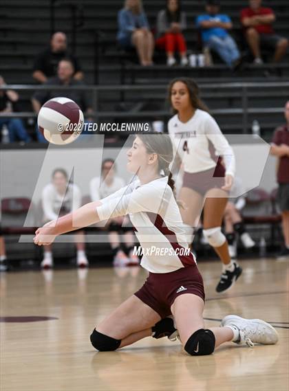 Thumbnail 3 in Clinton @ Perryville photogallery.