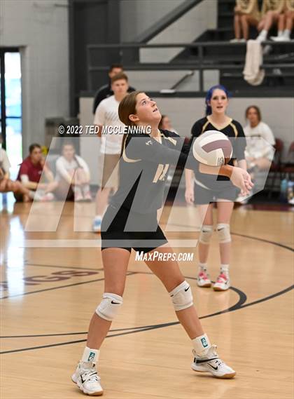 Thumbnail 1 in Clinton @ Perryville photogallery.
