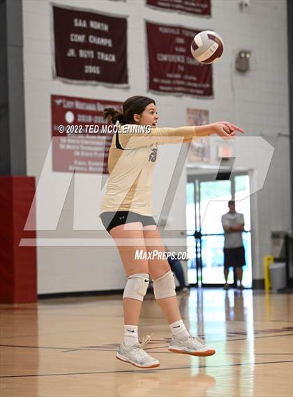 Thumbnail 2 in Clinton @ Perryville photogallery.