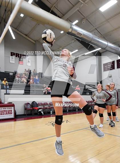 Thumbnail 3 in Clinton @ Perryville photogallery.
