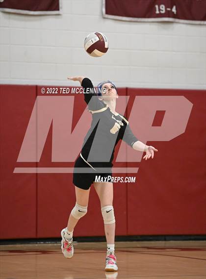 Thumbnail 2 in Clinton @ Perryville photogallery.