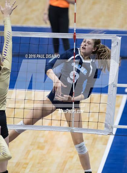 Thumbnail 3 in Holy Family vs. Valor Christian (CHSAA 4A Semi-Final) photogallery.