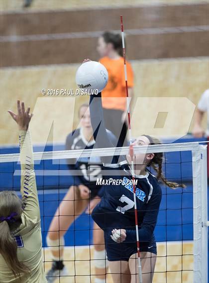 Thumbnail 1 in Holy Family vs. Valor Christian (CHSAA 4A Semi-Final) photogallery.