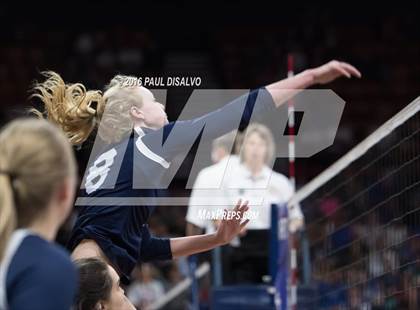Thumbnail 1 in Holy Family vs. Valor Christian (CHSAA 4A Semi-Final) photogallery.