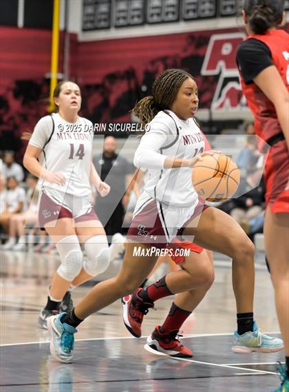 Thumbnail 1 in Tucson High Magnet School vs Red Mountain (AIA 6A Play-In) photogallery.