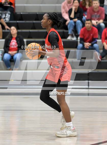 Thumbnail 1 in Tucson High Magnet School vs Red Mountain (AIA 6A Play-In) photogallery.