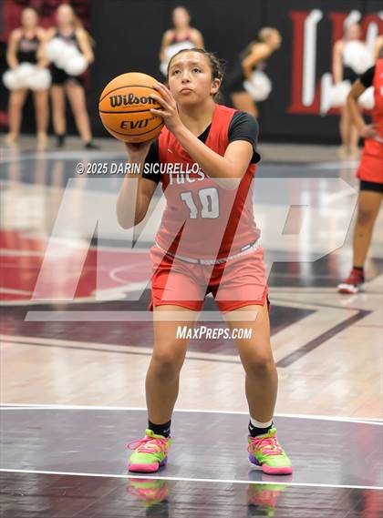 Thumbnail 2 in Tucson High Magnet School vs Red Mountain (AIA 6A Play-In) photogallery.