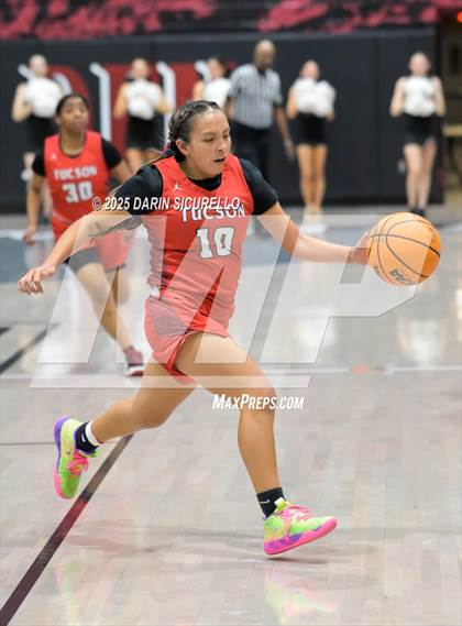 Thumbnail 2 in Tucson High Magnet School vs Red Mountain (AIA 6A Play-In) photogallery.