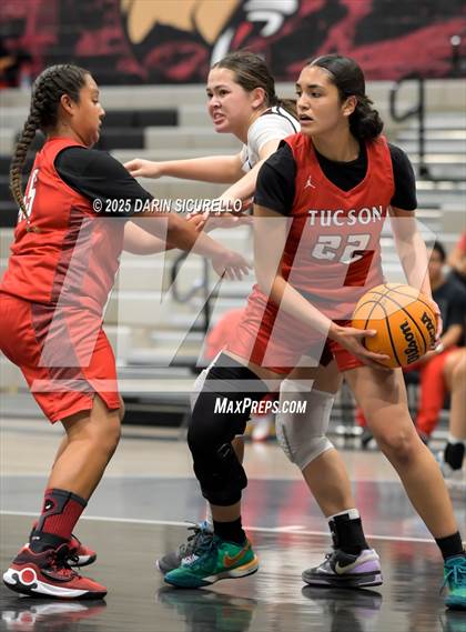 Thumbnail 3 in Tucson High Magnet School vs Red Mountain (AIA 6A Play-In) photogallery.