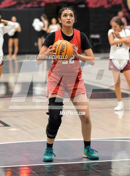 Thumbnail 1 in Tucson High Magnet School vs Red Mountain (AIA 6A Play-In) photogallery.