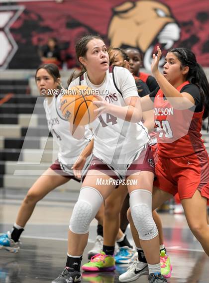 Thumbnail 1 in Tucson High Magnet School vs Red Mountain (AIA 6A Play-In) photogallery.