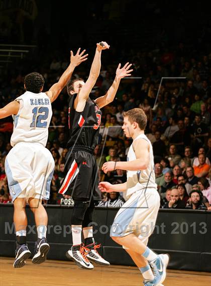 Thumbnail 3 in Valor Christian vs. Lewis-Palmer (CHSAA 4A Final) photogallery.