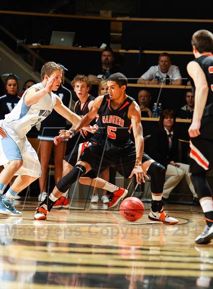 Thumbnail 2 in Valor Christian vs. Lewis-Palmer (CHSAA 4A Final) photogallery.