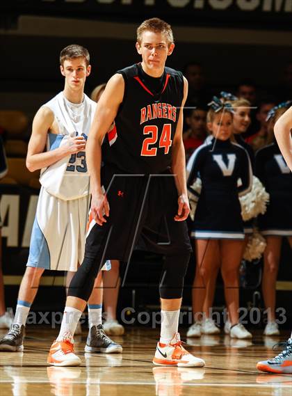 Thumbnail 2 in Valor Christian vs. Lewis-Palmer (CHSAA 4A Final) photogallery.