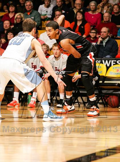 Thumbnail 3 in Valor Christian vs. Lewis-Palmer (CHSAA 4A Final) photogallery.