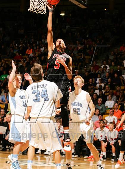 Thumbnail 2 in Valor Christian vs. Lewis-Palmer (CHSAA 4A Final) photogallery.