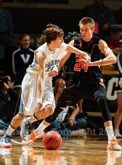 Thumbnail 2 in Valor Christian vs. Lewis-Palmer (CHSAA 4A Final) photogallery.