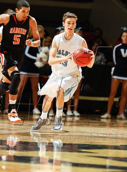 Thumbnail 3 in Valor Christian vs. Lewis-Palmer (CHSAA 4A Final) photogallery.