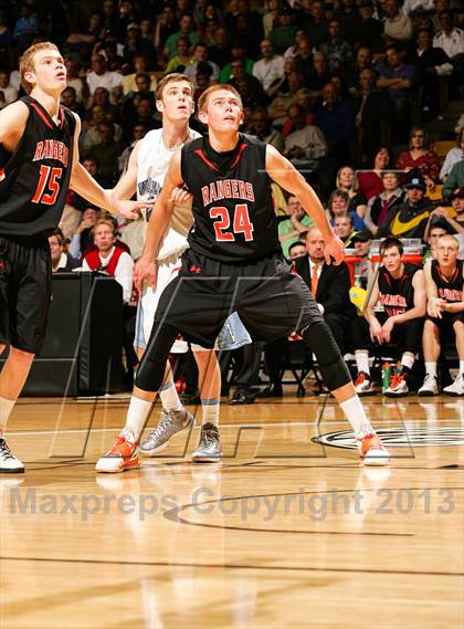 Thumbnail 3 in Valor Christian vs. Lewis-Palmer (CHSAA 4A Final) photogallery.