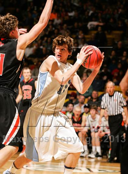 Thumbnail 3 in Valor Christian vs. Lewis-Palmer (CHSAA 4A Final) photogallery.