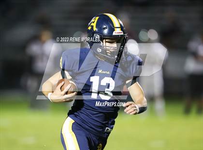 Thumbnail 2 in Bell Gardens vs Alhambra photogallery.