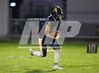 Thumbnail 2 in Bell Gardens vs Alhambra photogallery.