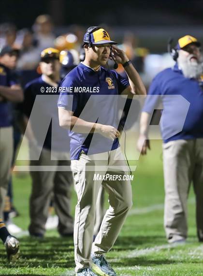 Thumbnail 1 in Bell Gardens vs Alhambra photogallery.