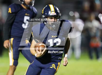 Thumbnail 1 in Bell Gardens vs Alhambra photogallery.