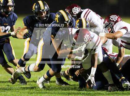 Thumbnail 3 in Bell Gardens vs Alhambra photogallery.