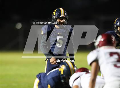 Thumbnail 3 in Bell Gardens vs Alhambra photogallery.