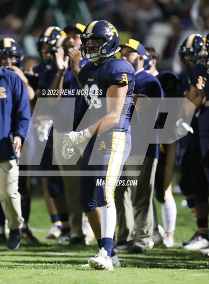 Thumbnail 2 in Bell Gardens vs Alhambra photogallery.