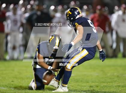 Thumbnail 1 in Bell Gardens vs Alhambra photogallery.