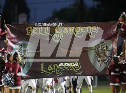 Thumbnail 3 in Bell Gardens vs Alhambra photogallery.