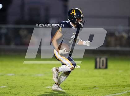 Thumbnail 3 in Bell Gardens vs Alhambra photogallery.