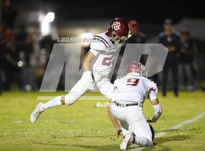 Thumbnail 3 in Bell Gardens vs Alhambra photogallery.
